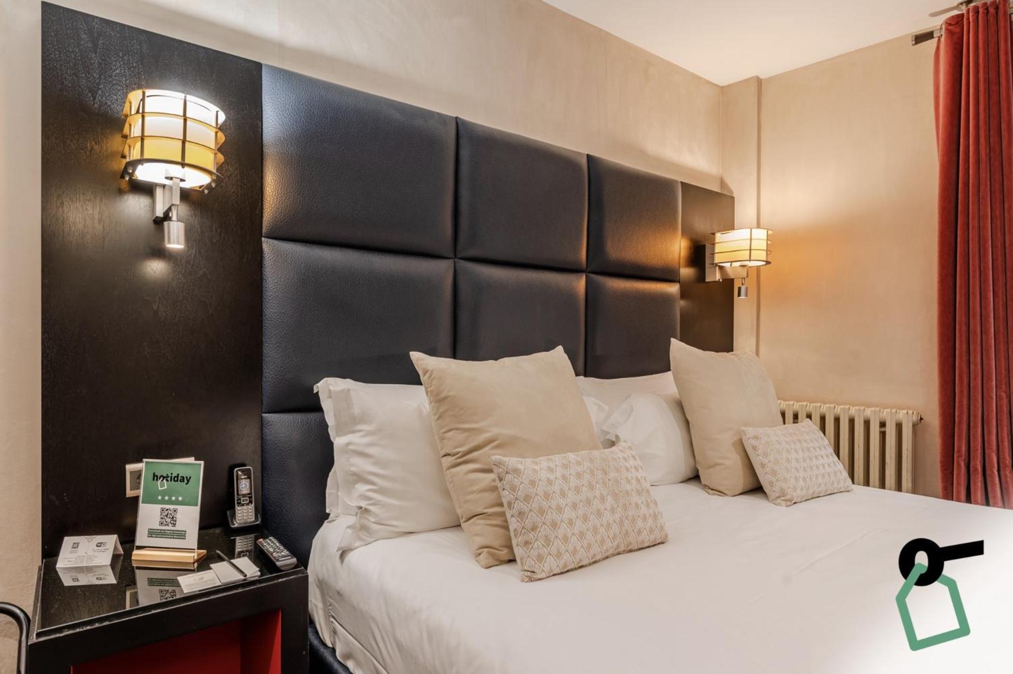 Hotiday Room Collection - Paris Arc De Triomphe Exterior foto